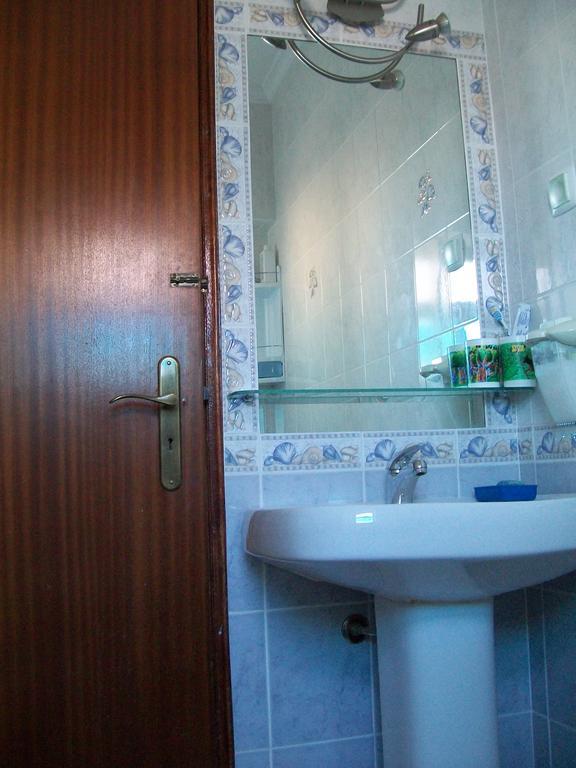 Pacheco'S Guesthouse ラゴス エクステリア 写真